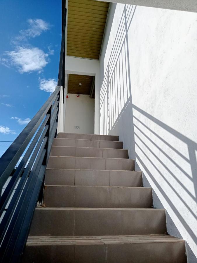 __Aplaridel Inn Suites__ Angeles Exteriör bild