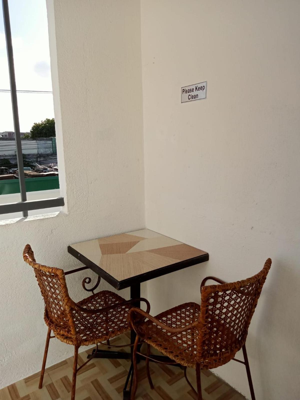 __Aplaridel Inn Suites__ Angeles Exteriör bild